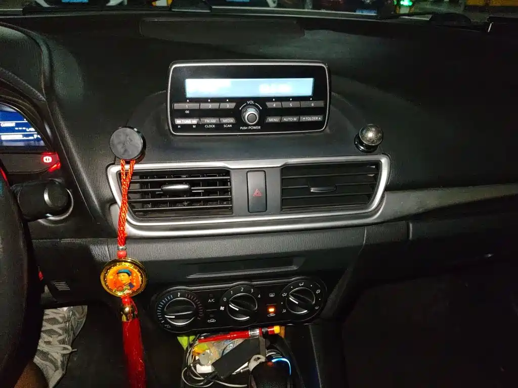 Mazda 3 Axela — миниатюра 9