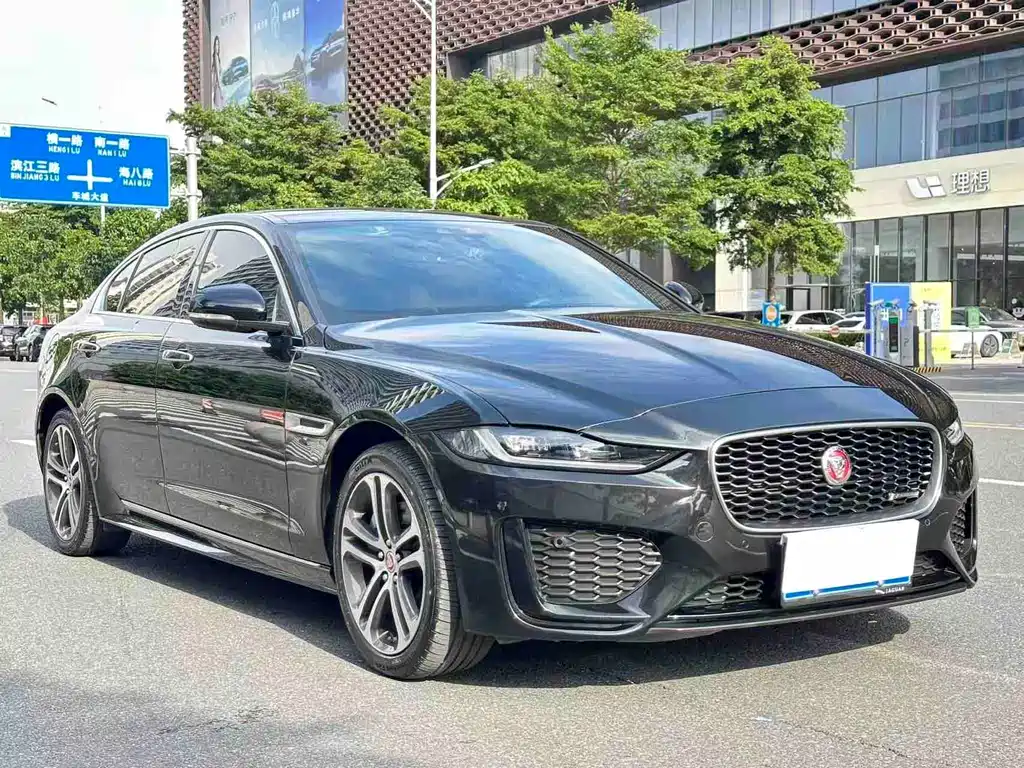 Jaguar XEL — миниатюра 3