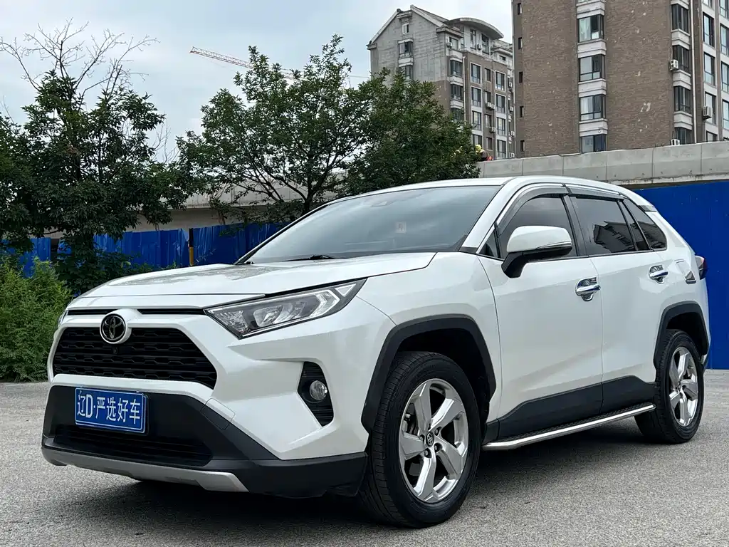 TOYOTA RAV4 RONGFANG