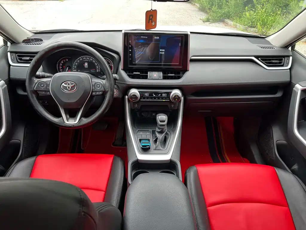 TOYOTA RAV4 RONGFANG