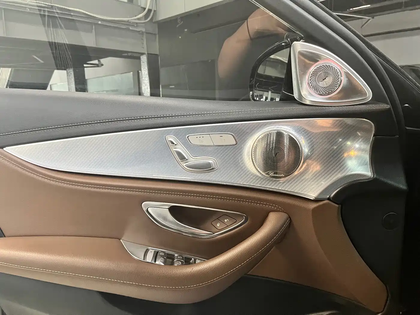 Mercedes-Benz E-Class 2022 Черный из Китая