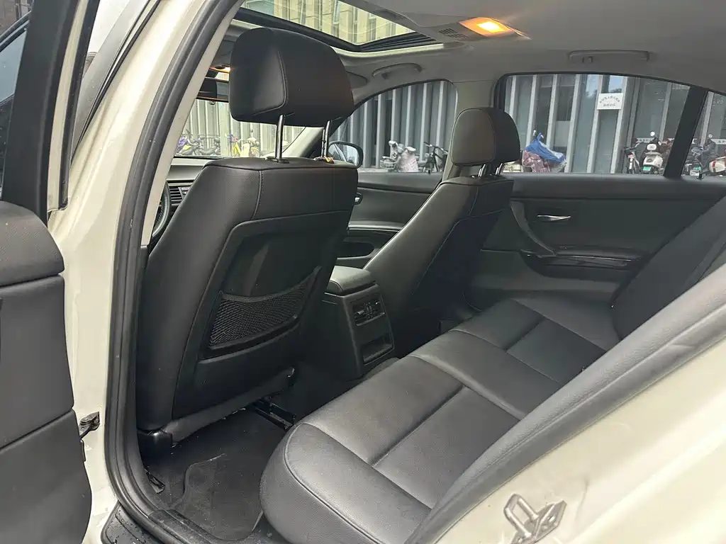 BMW 3 Series (Import) — миниатюра 5
