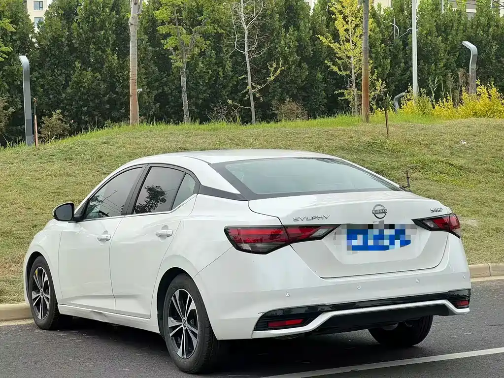 Nissan Sylphy — миниатюра 14