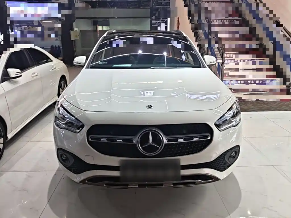 Mercedes-Benz GLA — миниатюра 3