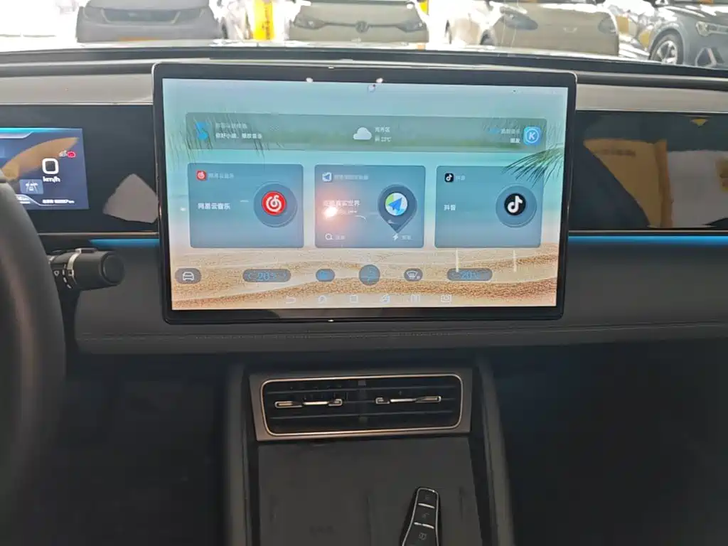 BYD Qin L — миниатюра 13