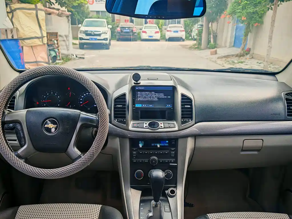 Chevrolet Captiva — миниатюра 7