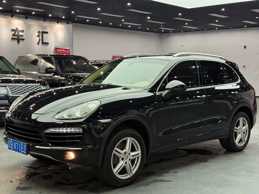 Porsche Cayenne 2011
