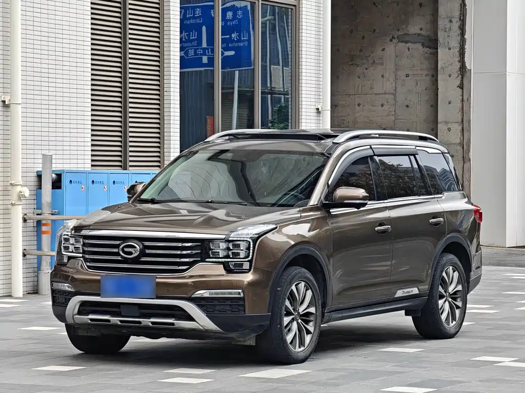 2018 GAC Trumpchi GS8 - zdjęcie 1 z 10