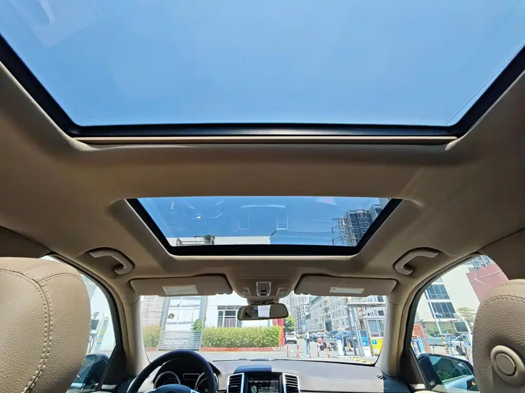Mercedes-Benz GL-Class — миниатюра 19