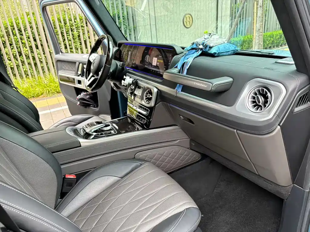 Mercedes-Benz G-Class — миниатюра 13