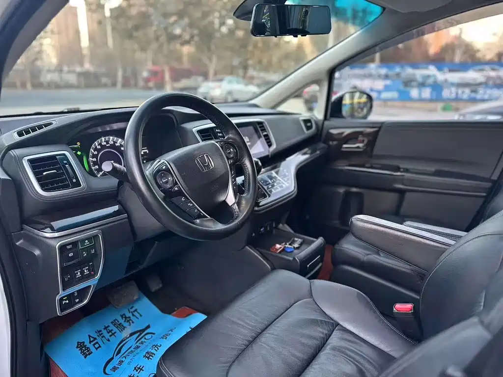 Honda Odyssey — миниатюра 4