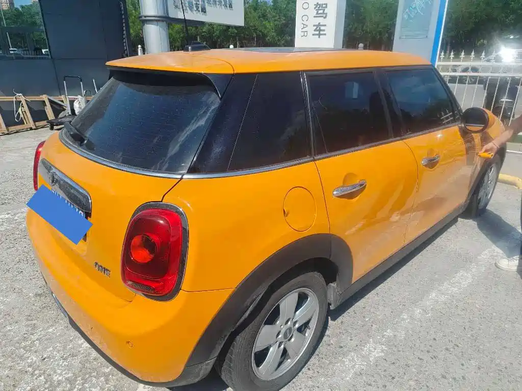 MINI Mini — миниатюра 4