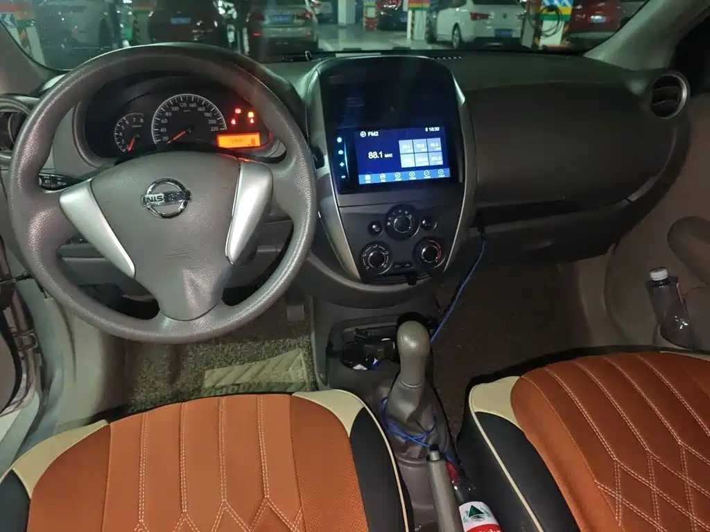 Nissan Sunny — миниатюра 5