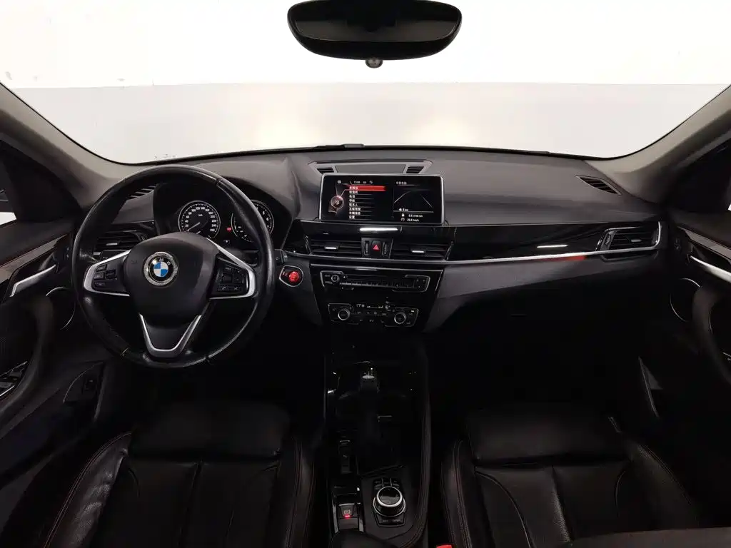 BMW X1 — миниатюра 5