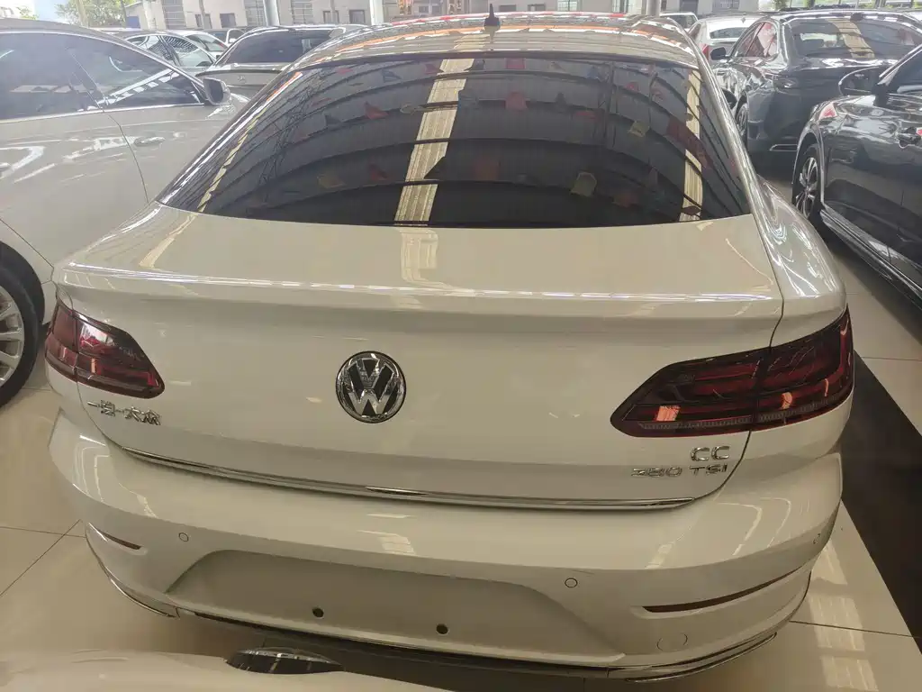 Volkswagen CC — миниатюра 5