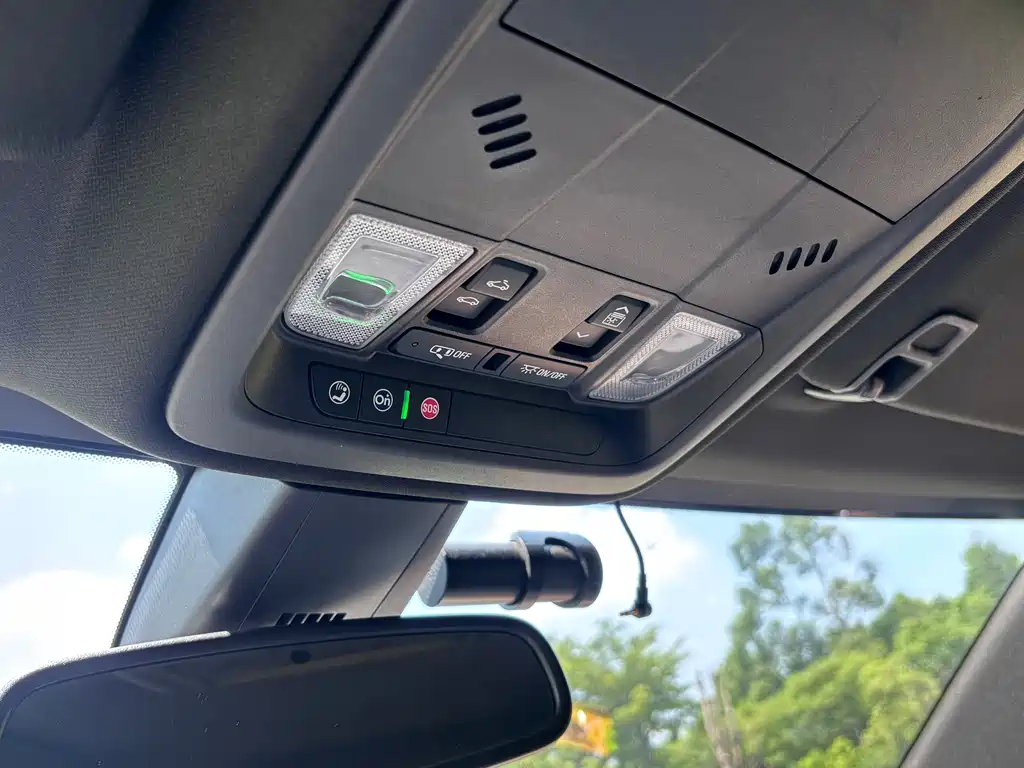 Cadillac XT5 — миниатюра 25