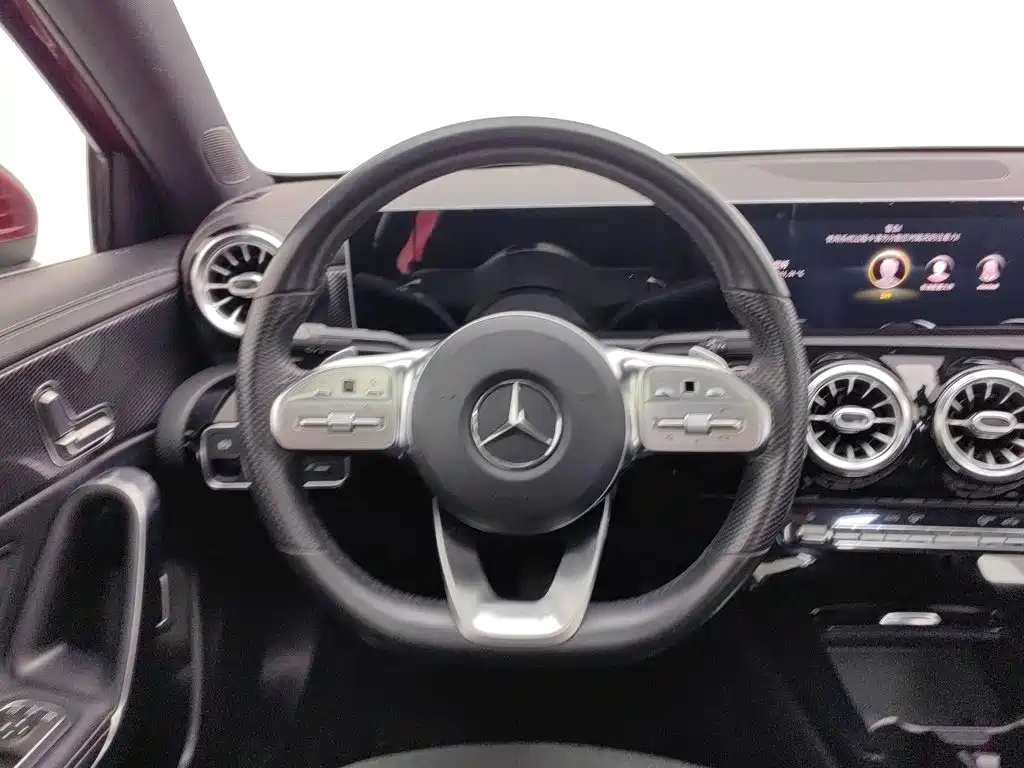 Mercedes-Benz A-Class — миниатюра 11