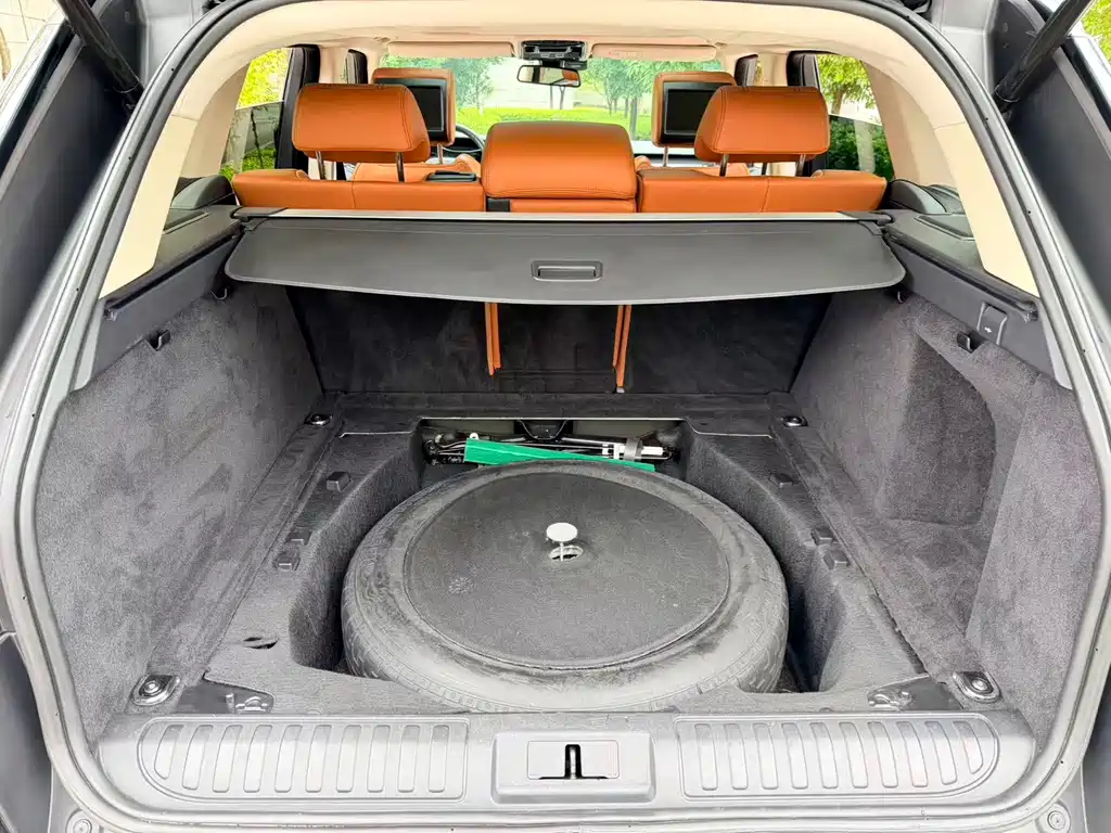 Land Rover Sport — миниатюра 26