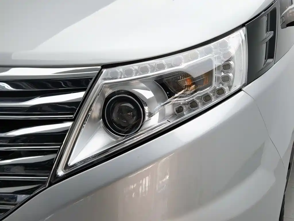JAC Refine M5 — миниатюра 7