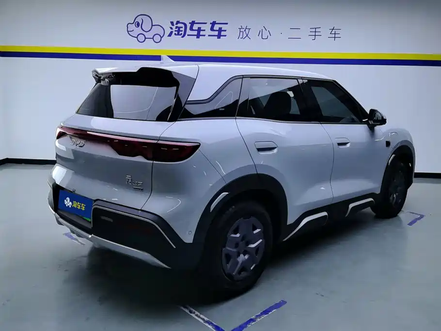 BYD Yuan UP — миниатюра 3
