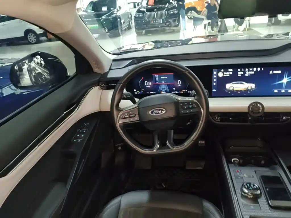 Ford Mondeo — миниатюра 11