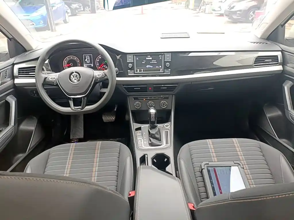 Volkswagen Lavida — миниатюра 10