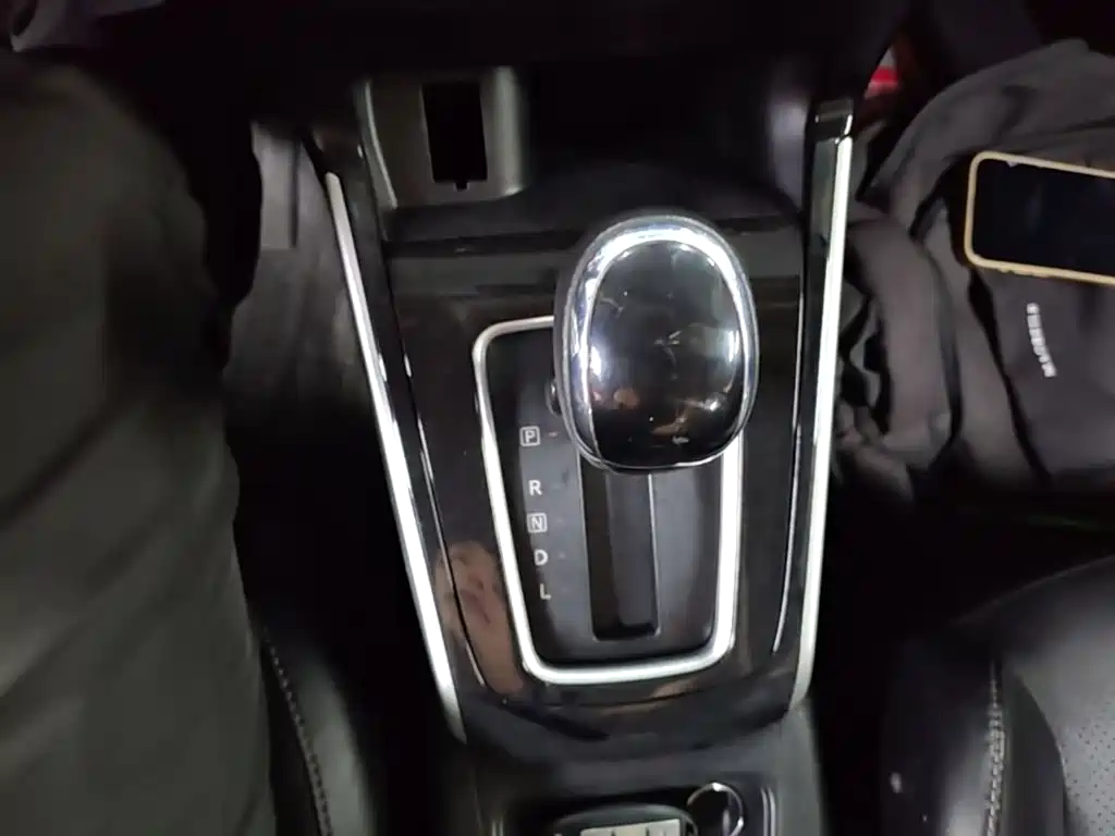 Nissan Sylphy — миниатюра 14