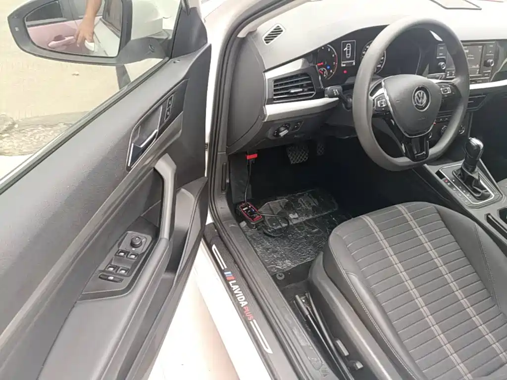 Volkswagen Lavida — миниатюра 16