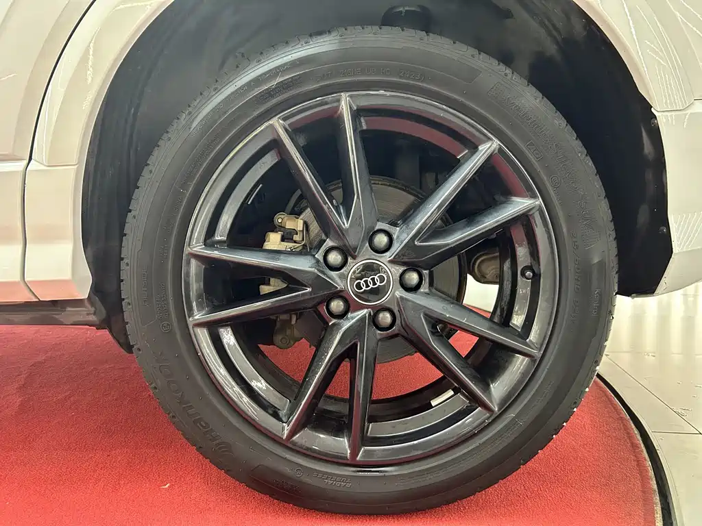 Audi Q2L — миниатюра 30