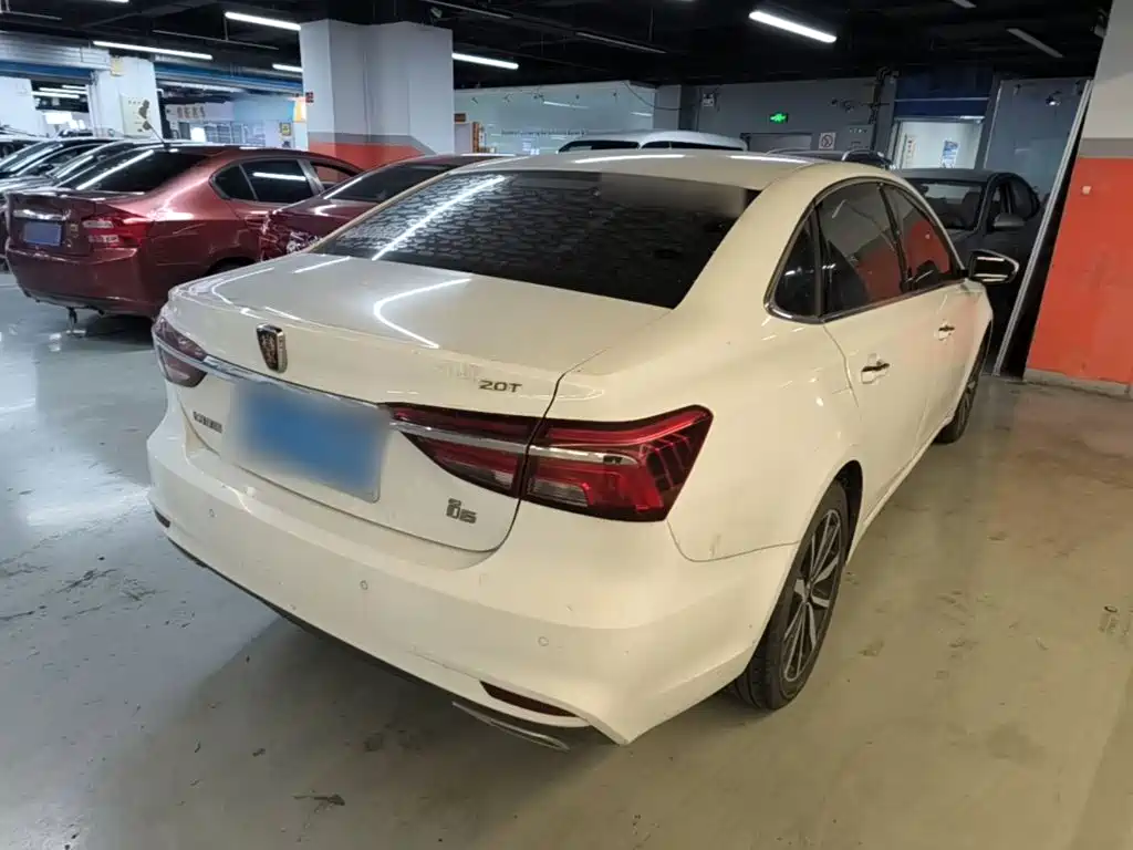 Roewe i6 Classic — миниатюра 7