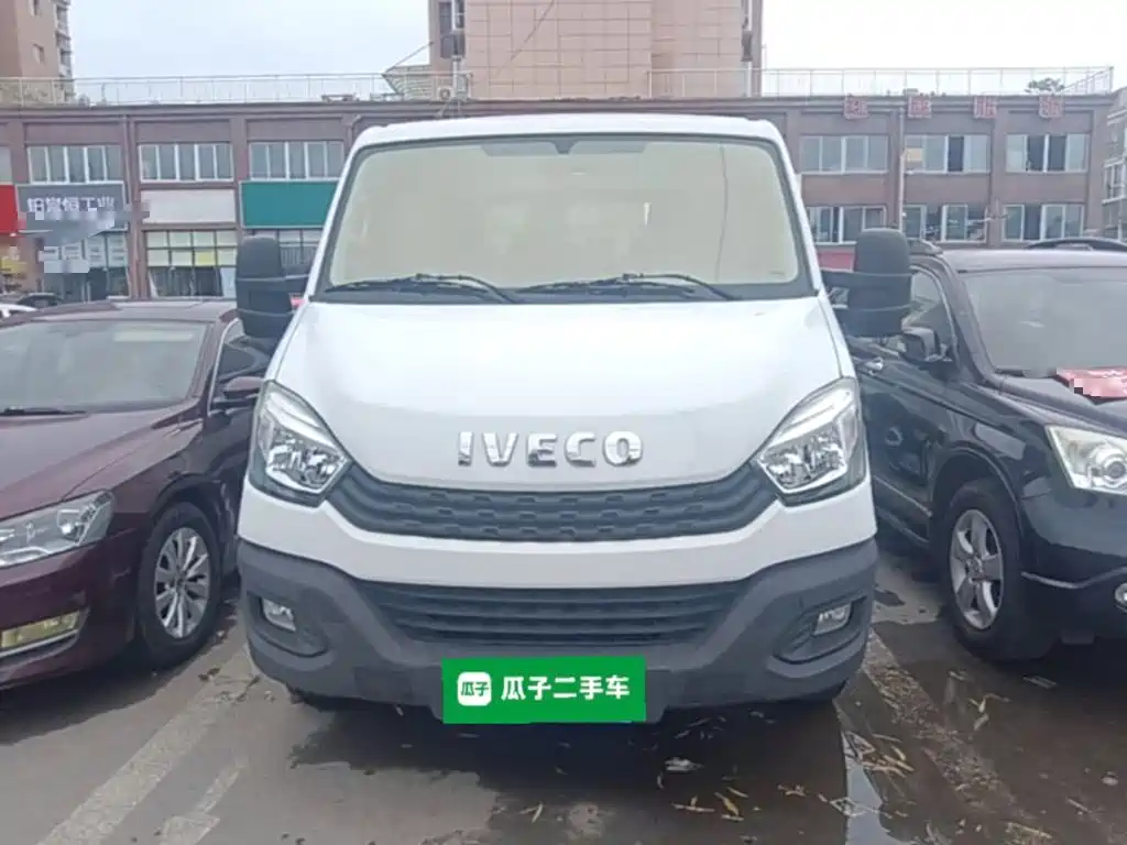 IVECO Ousheng — миниатюра 3