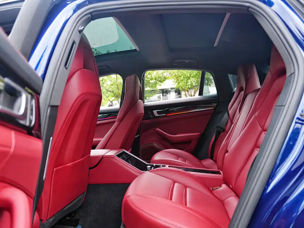 Porsche Panamera — миниатюра 8