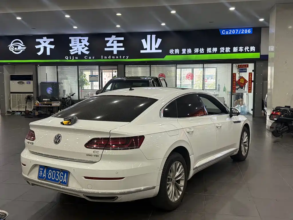 Volkswagen CC — миниатюра 4