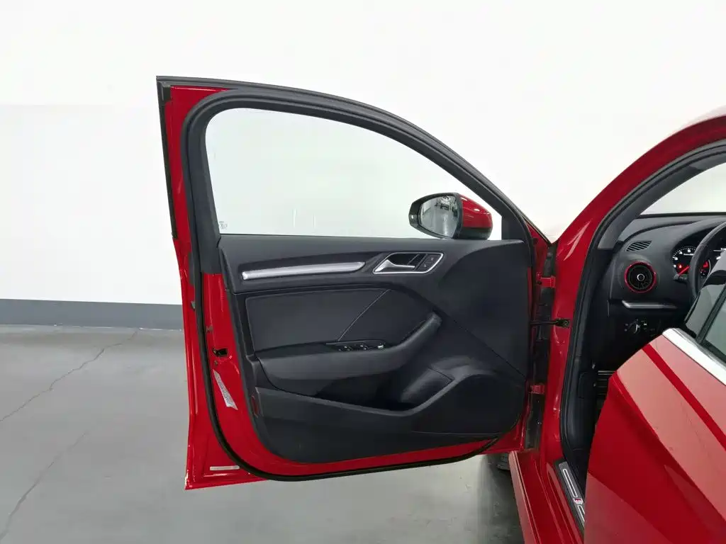 Audi A3 — миниатюра 8