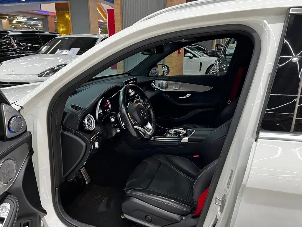 Mercedes-Benz GLC AMG — миниатюра 12