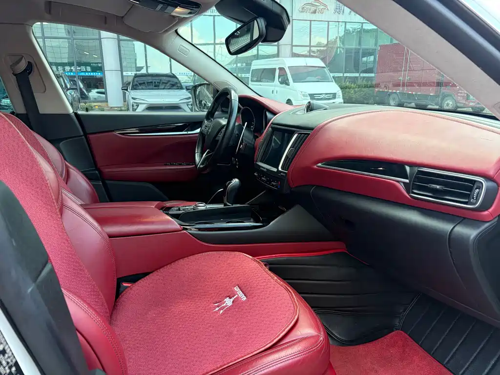 Maserati Levante — миниатюра 9