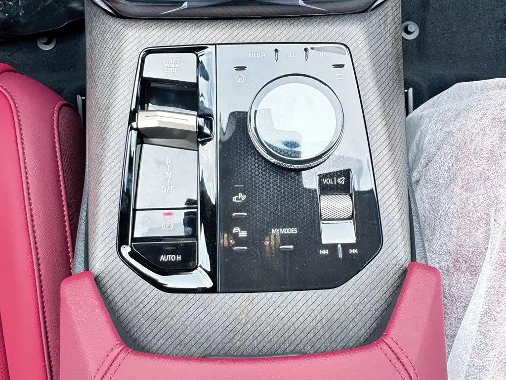 BMW X3 — миниатюра 12