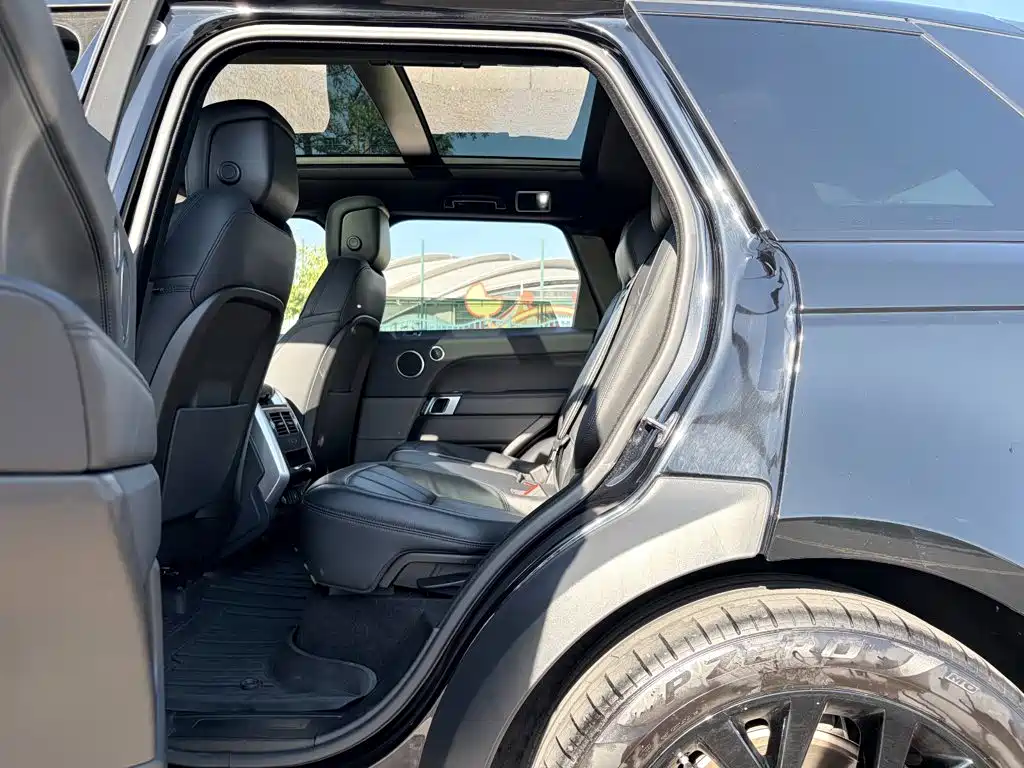 Land Rover Sport — миниатюра 6