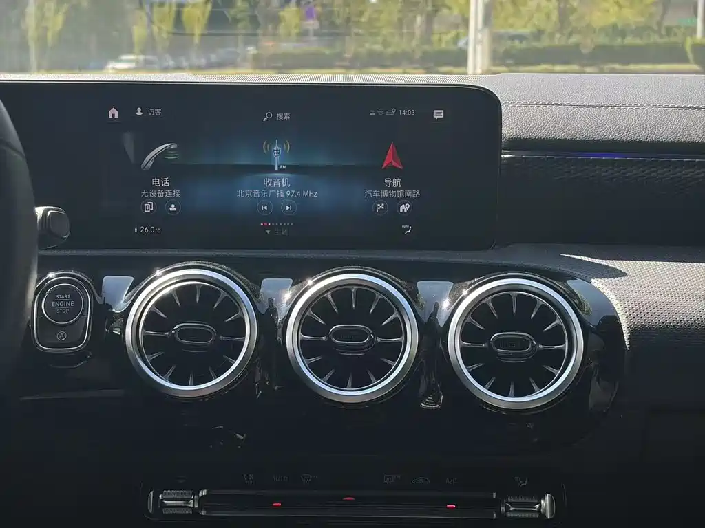 Mercedes-Benz A-Class — миниатюра 7