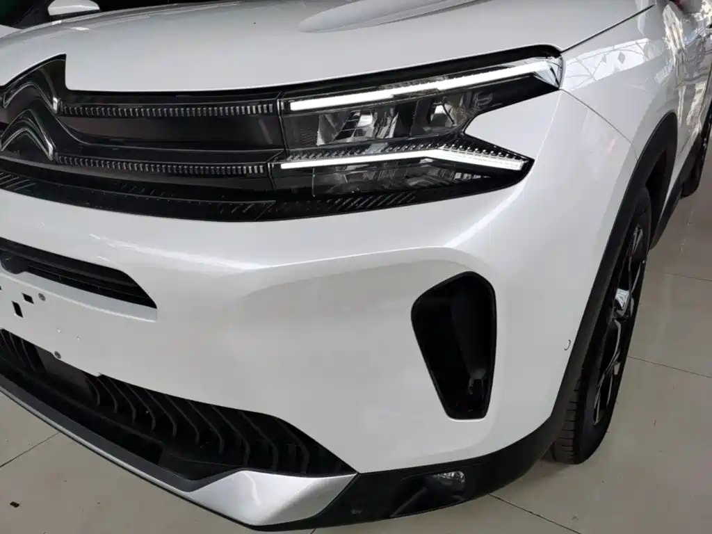 Citroen C5 AIRCROSS — миниатюра 24