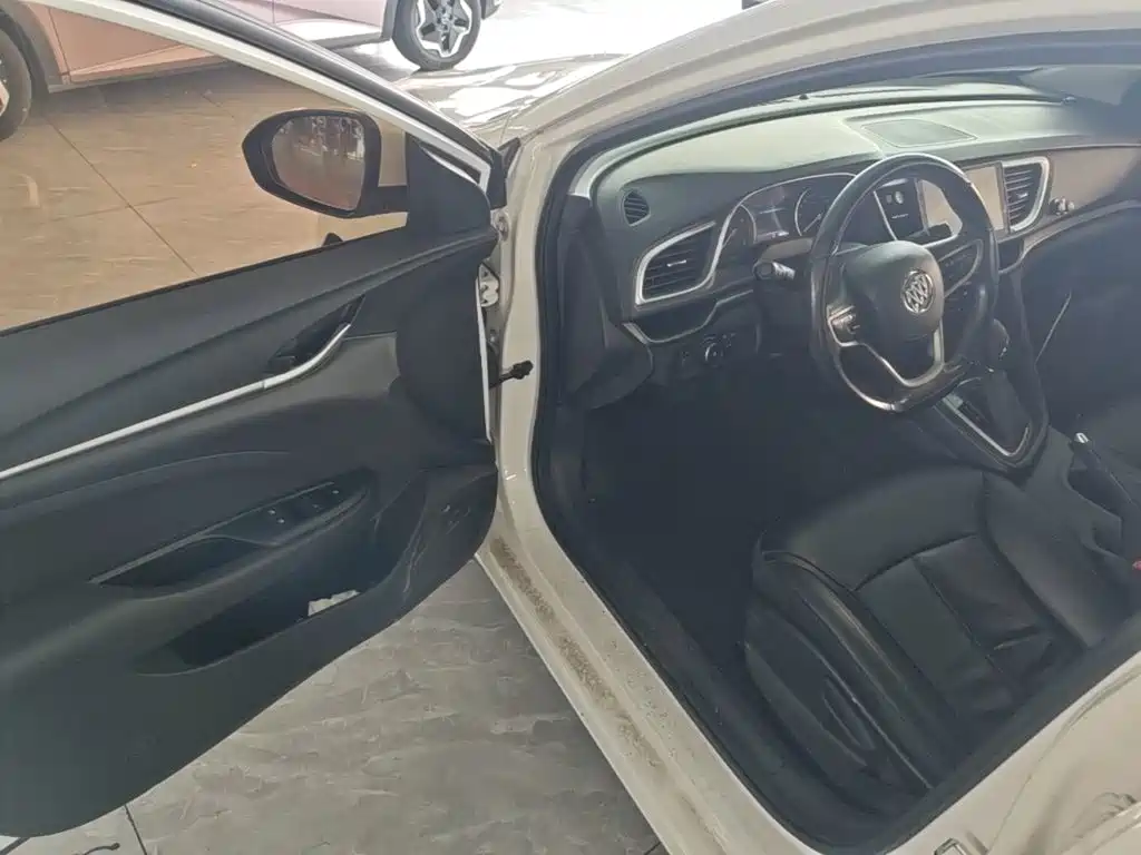 Buick Excelle — миниатюра 16