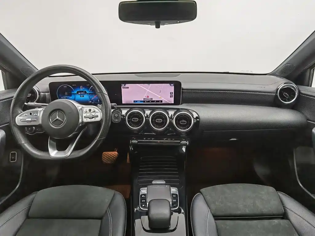 Mercedes-Benz A-Class — миниатюра 5