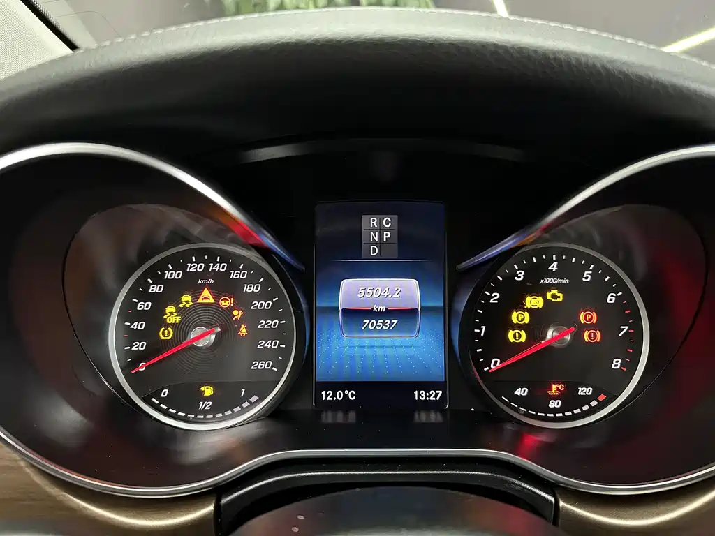 Mercedes-Benz V-Class V 2022 V 260 L Luxury