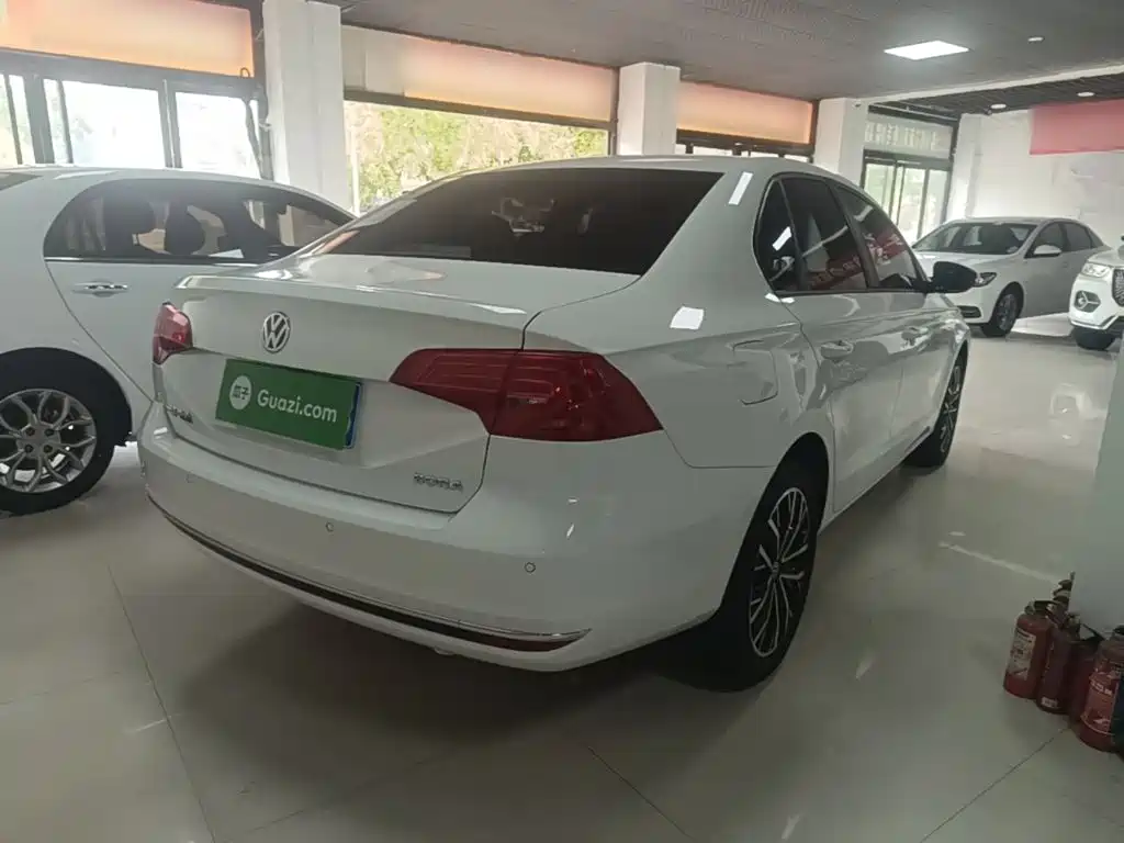 Volkswagen Bora — миниатюра 7