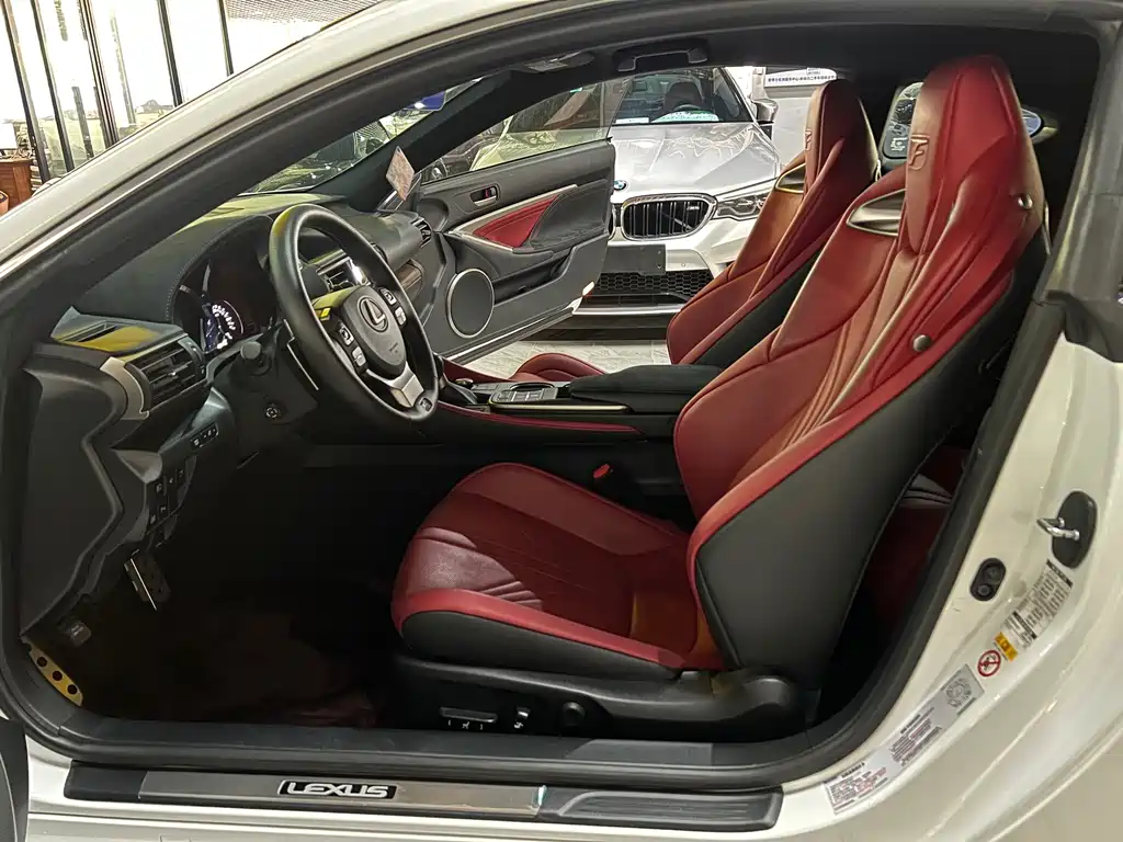 Lexus RC F — миниатюра 6