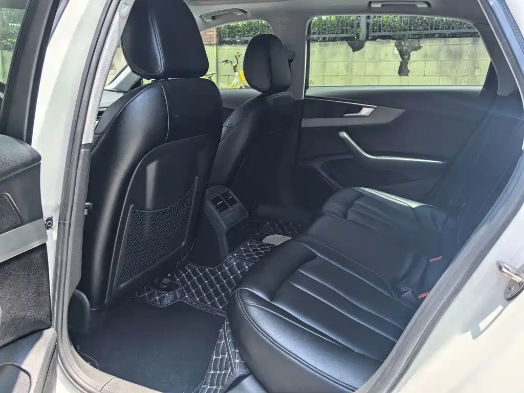 Audi A4L 2018 30 40 TFSI