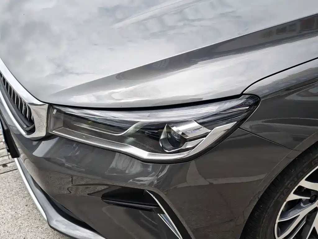 Geely Emgrand - фото 15