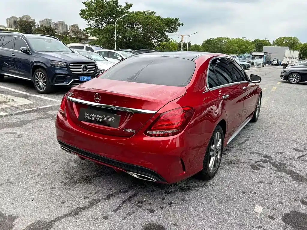Mercedes-Benz C-Class — миниатюра 8
