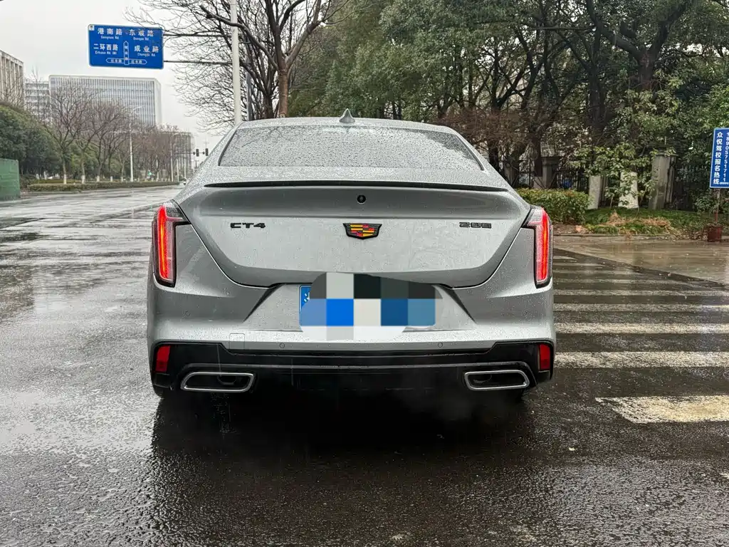 CADILLAC CT4