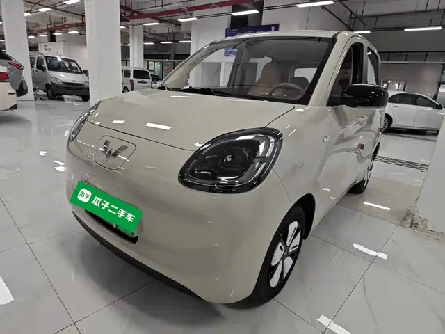 WULING AUTOMOBILE HONGGUANG MINIEV 2025
